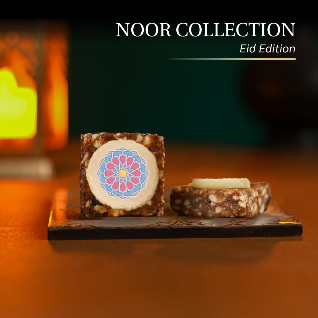 Laumiere Gourmet Fruits - Noor Collection [Eid Edition] - Rectangle (24 Pcs) - Halal Dried Fruits And Nuts Basket - Medjool Date