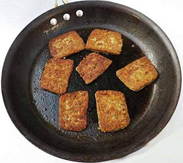 Poiget Philadelphia's Favorite Scrapple - 4 Pound Package (64 Ounce) - Delicious Breakfast Meat, Perfect for Frying or Grilling