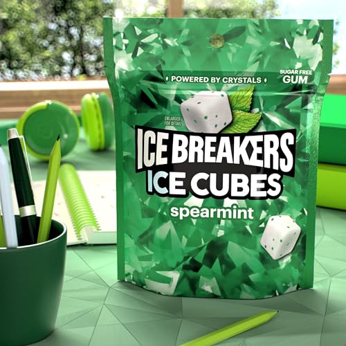 Ice Breakers Ice Cubes Spearmint Sugar Free Chewing Gum Pouch, 8.11 Oz (100 Pieces), (Packaging May Vary)