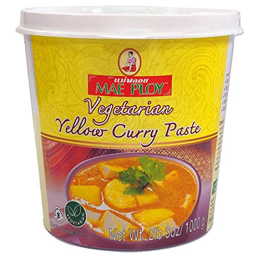 Mae Ploy Vegetarian Yellow Curry Paste And Seasoning With Shallots, Lemongrass, Galangal, Kaffir Lime, Garlic And Other Spices, No Msg, Preservatives Or Artificial Coloring (35 Oz Tub)
