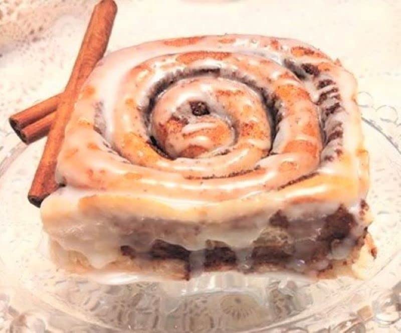 Gourmet Old-Fashioned Traditional Glaze Jumbo Cinnamon Rolls-Pack Of 6
