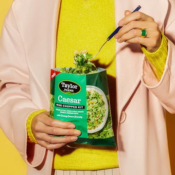 Taylor Farms Caesar Mini Chopped Salad Kit 4.42oz