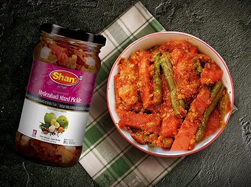 Shan Hyderabadi Mixed Pickle 10.58 Oz (300G) - Hot And Spicy Mixed Vegetables Pickled In Oil - Perfect Accompaniment To Everyday