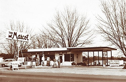 Mascot Nut Candy Since 1955 - Pecan Clusters Smooth Milk Chocolate Caramel And Pecans 1.25 Pounds - Individually Wrapped - Gift