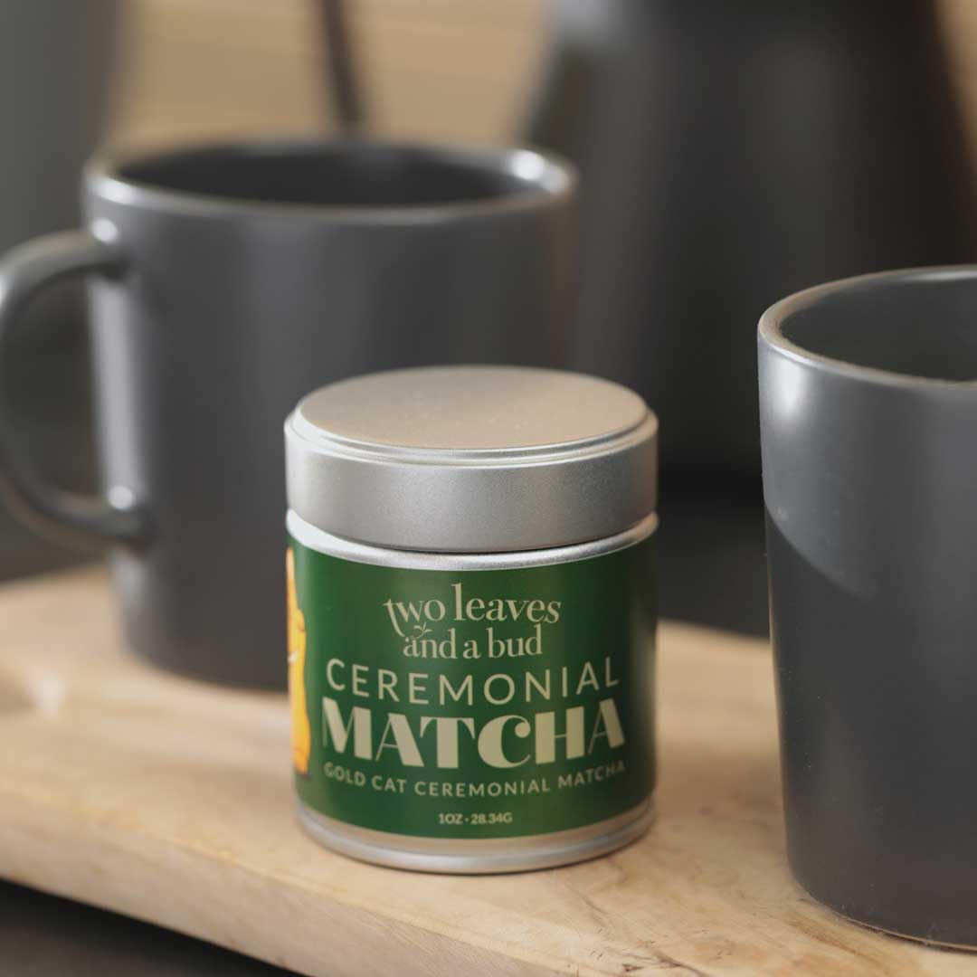 Two Leaves And A Bud Organic Ceremonial Matcha Green Tea (18 Servings), 100% Japanese Matcha Powder, 1Oz Tin (28.34G)
