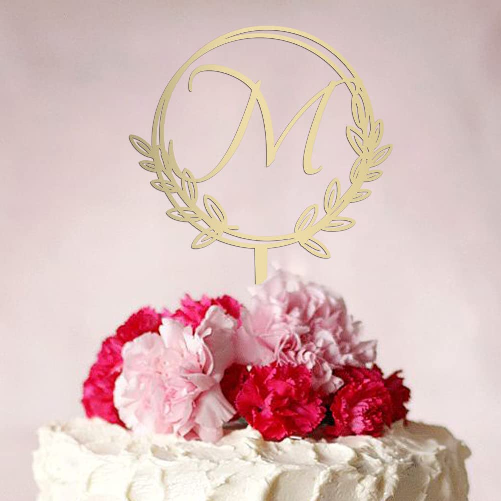 Vinisong Wooden Cake Topper, Personalized Initial Letter M, Golden Wreath Decoration for Birthdays and Weddings, Model JHN20092901