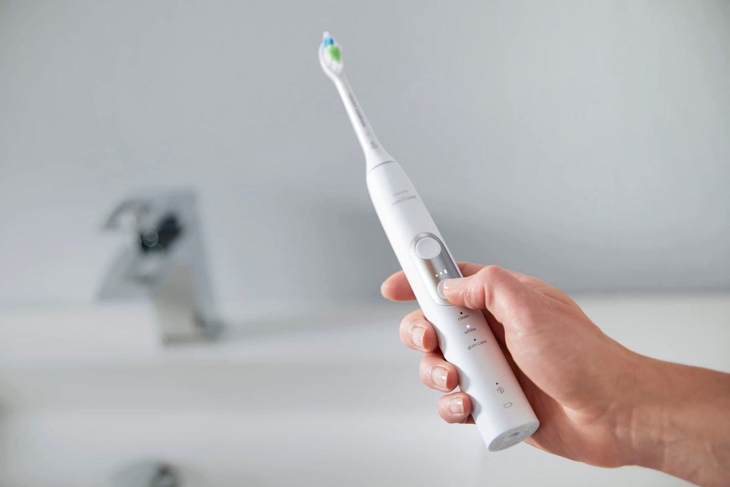 Philips Sonicare Protectiveclean 6500 Rechargeable Electric Power Toothbrush With Charging Travel Case And Extra Brush Head, Whi