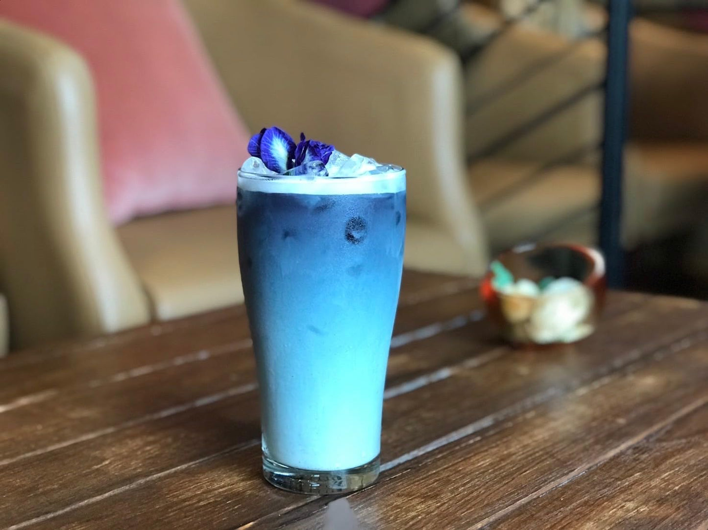 Raming Blue Moon Thai Tea Mix - Loose Leaf Assam & Butterfly Pea Flower Blend, All-Natural & Dye-Free, Makes Thai Iced Tea & Bob