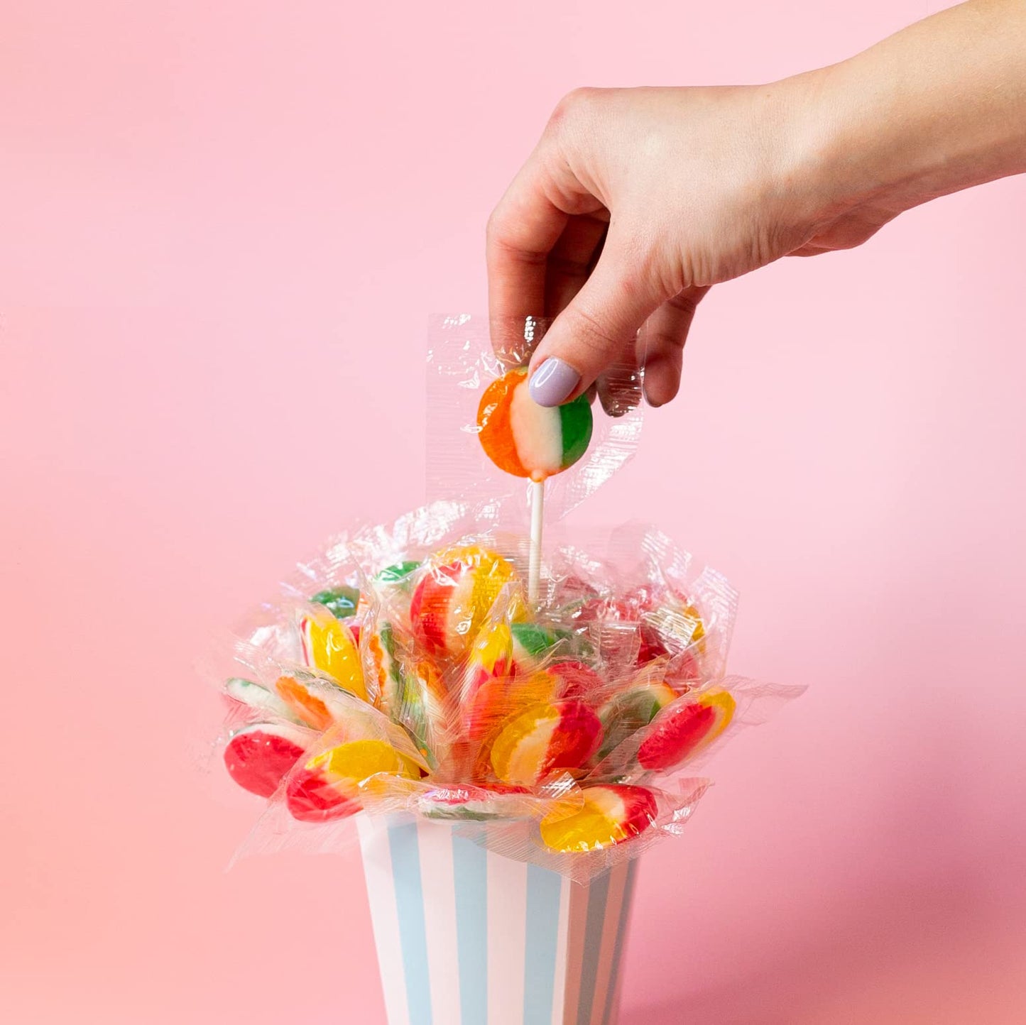 Fruit Lollipops - 2 Pound Bulk Pack (80 Count) - Assorted Fruit Flavored Hard Candy - Flat Suckers For Kids And Parties