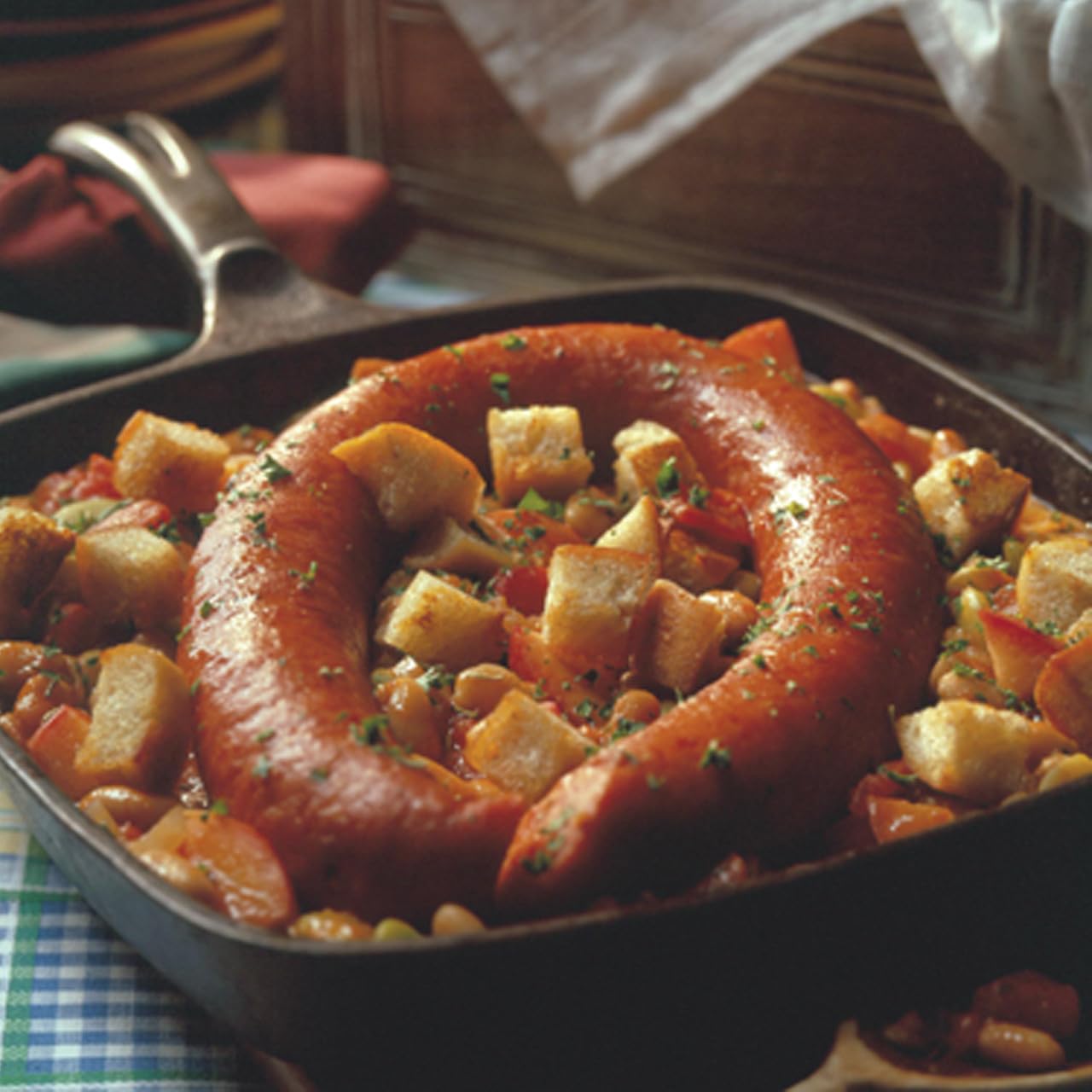 Hi Mountain Seasonings ǀ Polish Sausage Making Kit ǀ Includes Sausage Seasoning, Cure, Natural Hog Casings, And Simple-To-Follow Directions ǀ Creates 30 Lbs Of Delicious Polish Sausage