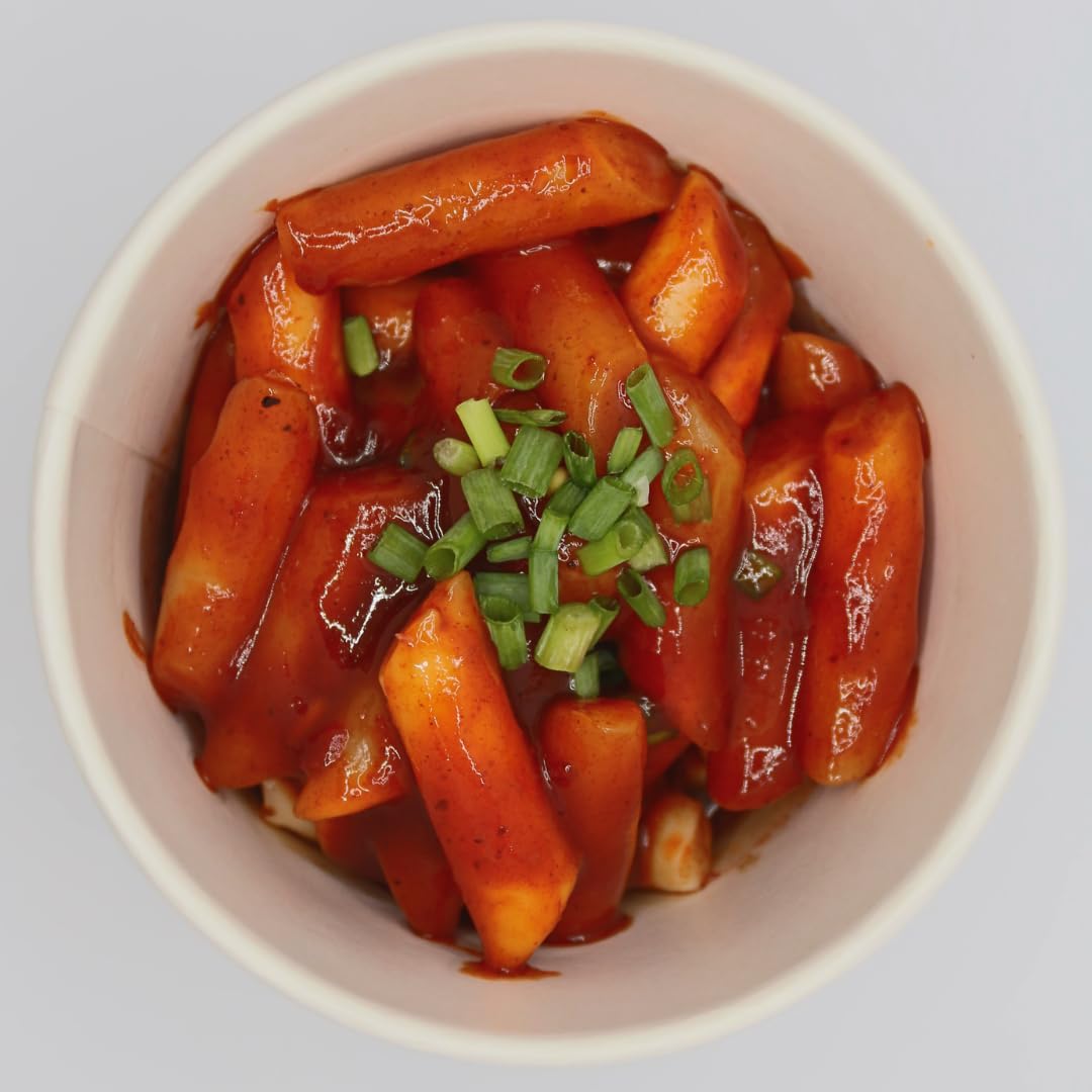 Yopokki Halal Tteokbokki Cup (Original, 2-Pack) - Microwaveable Korean Rice Cake with Mild & Savory Sauce - Quick, Easy, and Hal