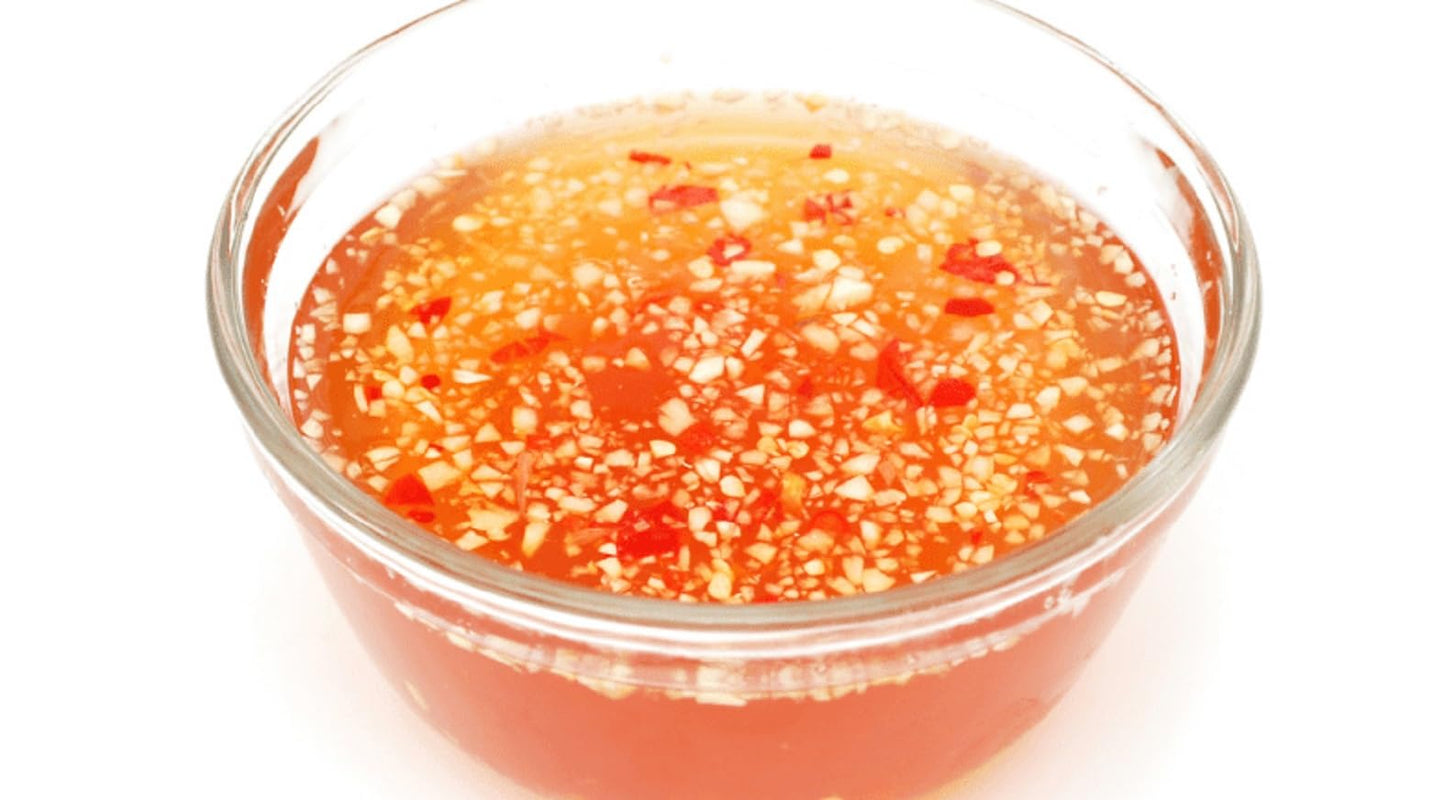 Generic 1 Pack - Fish Sauce For Spring Roll Glass Bottle - Nuoc Mam Pha San Dung Goi Cuon Chai Thuy Tinh - 650 Ml Per Glass Bott