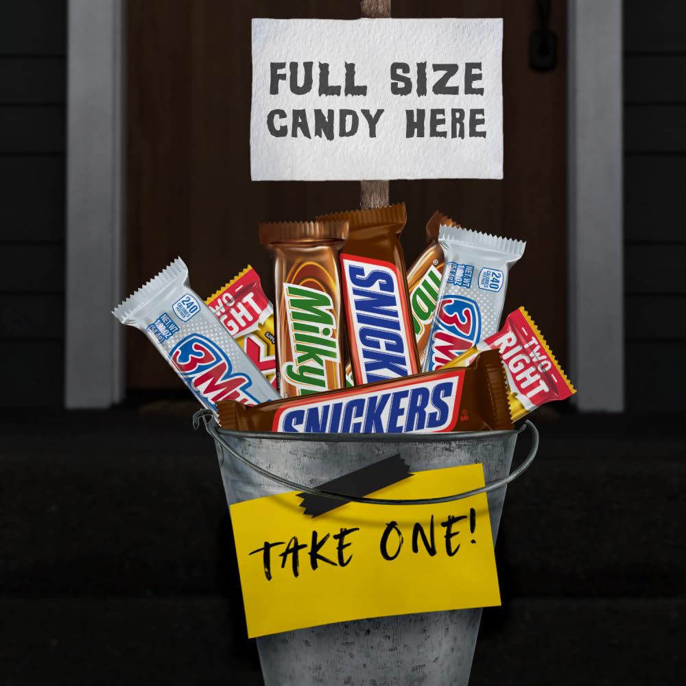 Snickers, Twix, Milky Way, 3 Musketeers, Full Size Halloween Candy Bar Variety Pack, 33.31Oz/18 Pack
