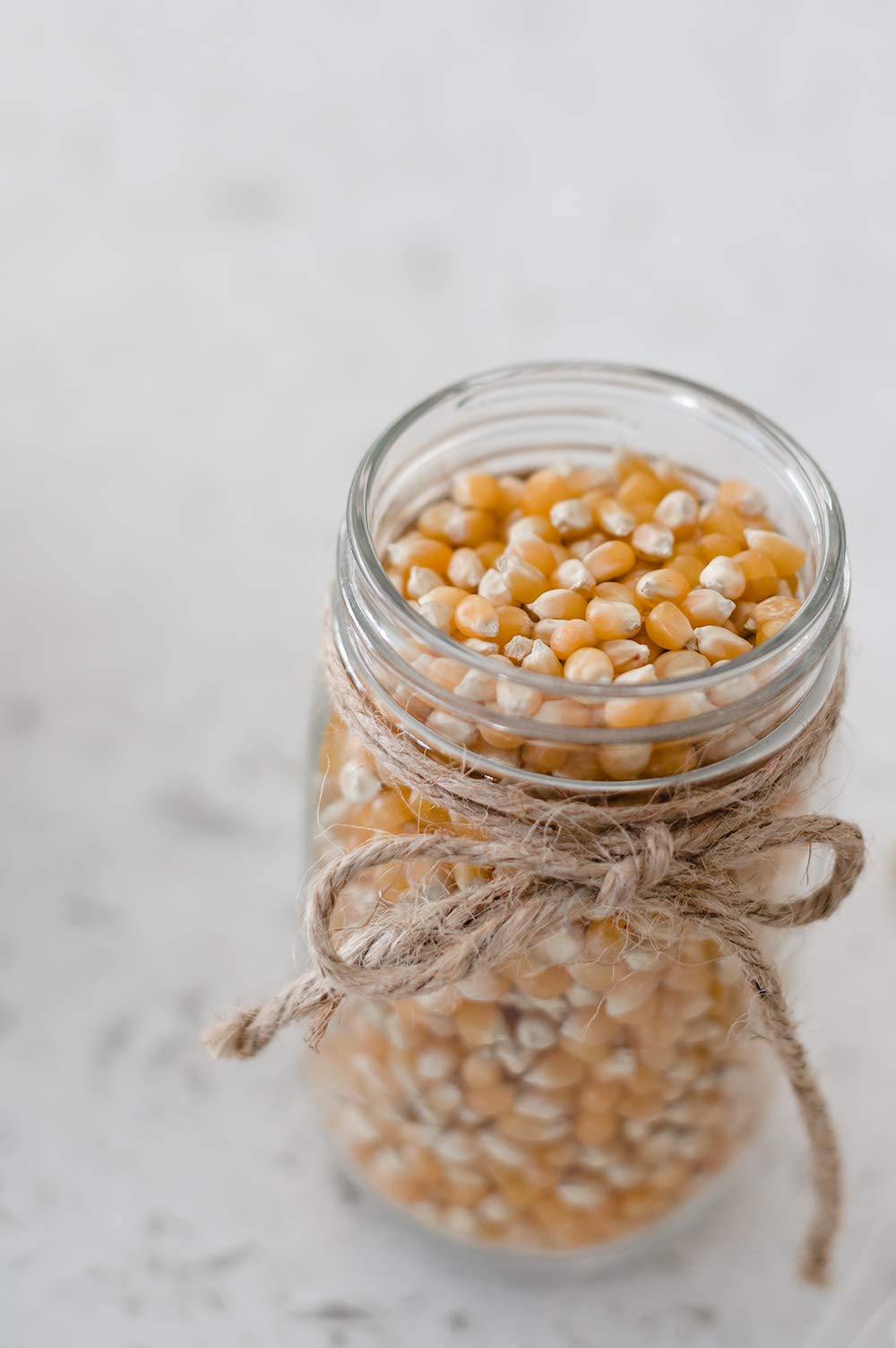 Amish Country Popcorn | 2 Lb Baby Yellow & 2 Lb Medium Yellow Kernels | Old Fashioned, Non-GMO and Gluten Free