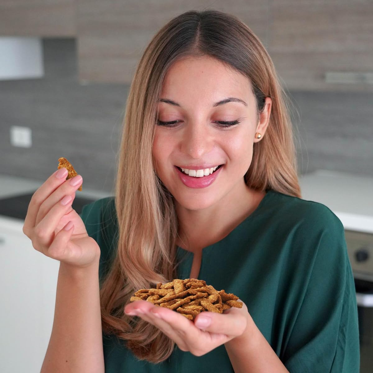 Tivozy Sesame Sticks Original - Delicious And Fresh Gourmet Seed Snacks With The Perfect Mix Of Roasted And Salty Flavor For Midday Snacking, Office On-The-Go Indulgence 4 Lb Bulk Pack