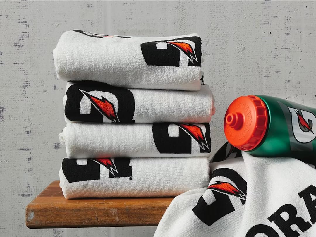 Gatorade G Towel, 22'' x 42'', Cotton, White/Black/Orange