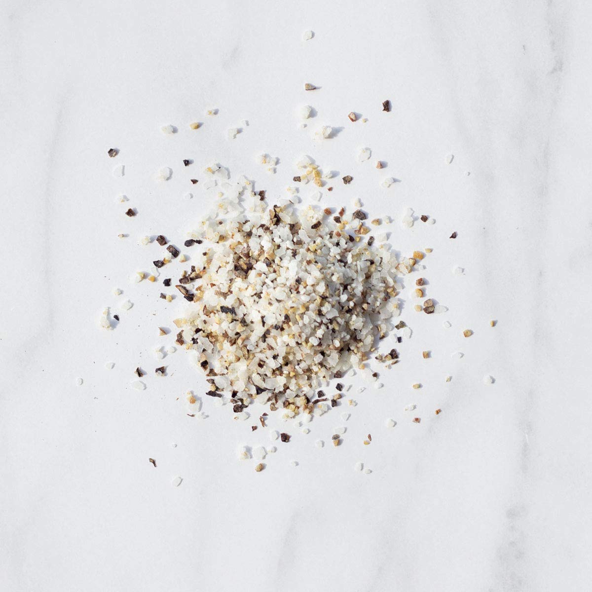 Livia'S Seasoning - A Perfect Blend Of Kosher Salt, Black Pepper & Garlic (Spg). Transforms Steak Chicken & Fish Into Mouthwater