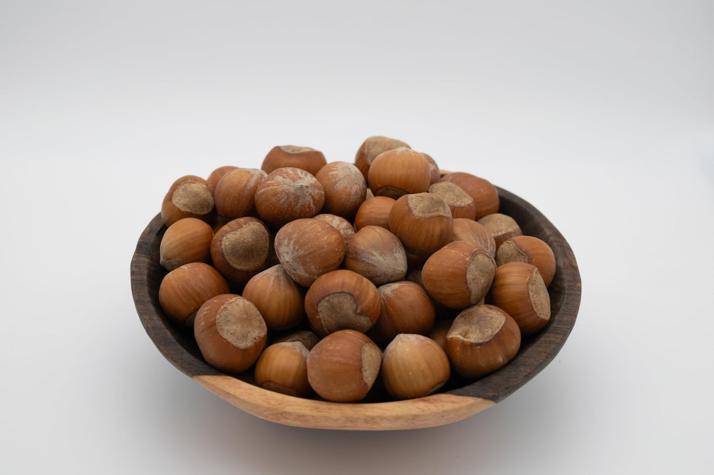 Lila Bazaar - 2Lb Resealable Bag - Oregon Hazelnuts In Shell - Raw, Whole, Unsalted, Fresh, Nutty - No Added Flavor, No Gmo
