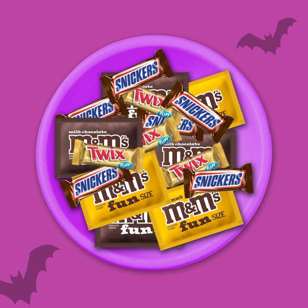 M&MS Fun Size Milk Chocolate  M&MS Fun Size Peanut  SNICKERS Fun Size & TWIX Fun Size Caramel Cookie Milk Chocolate Individually Wrapped Trick or Treat Halloween Candy  25 Ct  14.02 Oz Bulk Bag