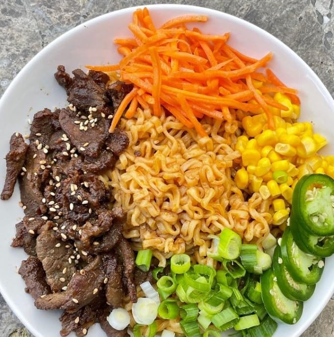 Abc Spicy Beef Stir Fry Street Noodles (Pack Of 8) Hot And Spicy Beef Flavored Instant Ramen Noodles - No Msg, Halal