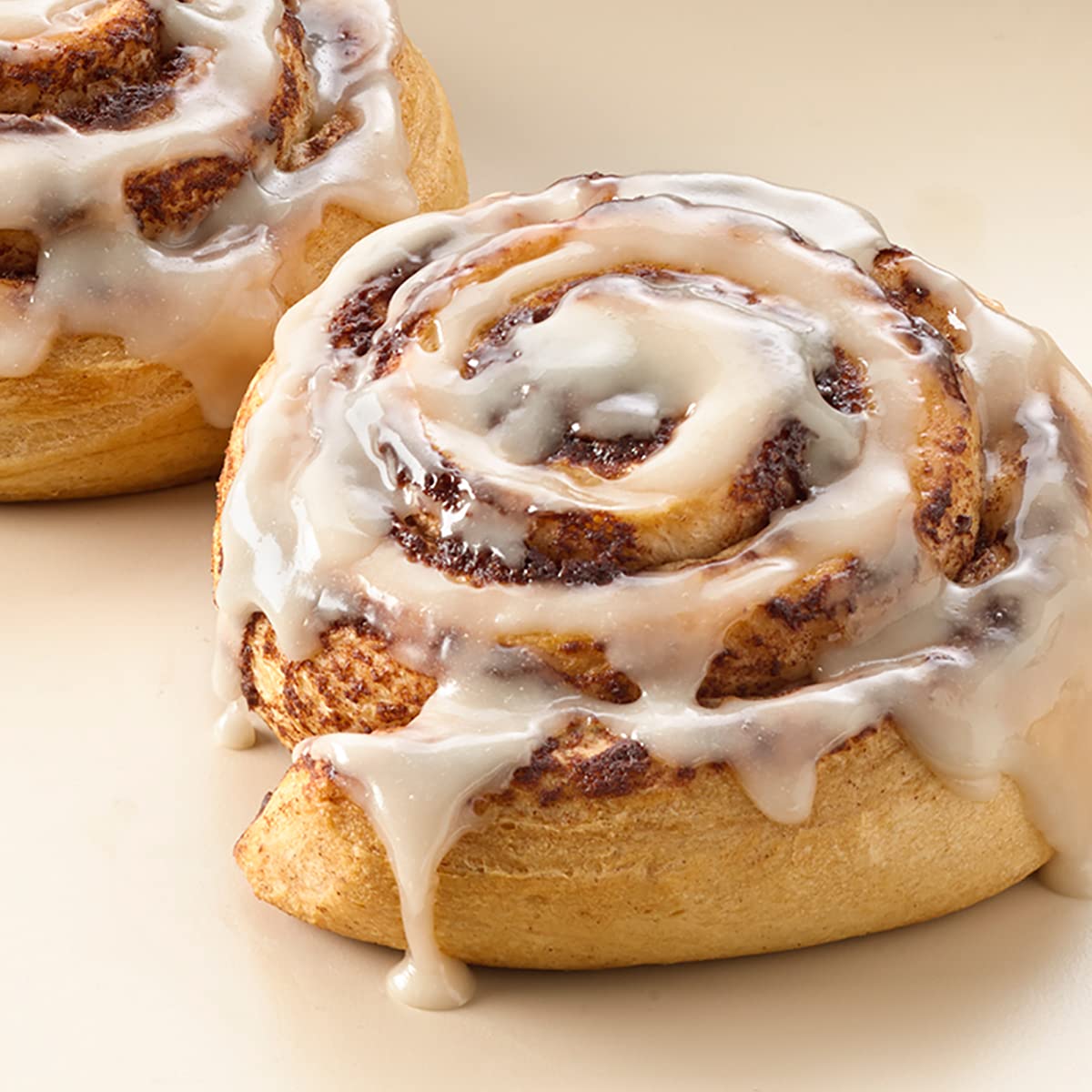 Annies Organic Cinnamon Rolls with Icing, Refrigerated Dough, 5 Rolls, 17.5 oz