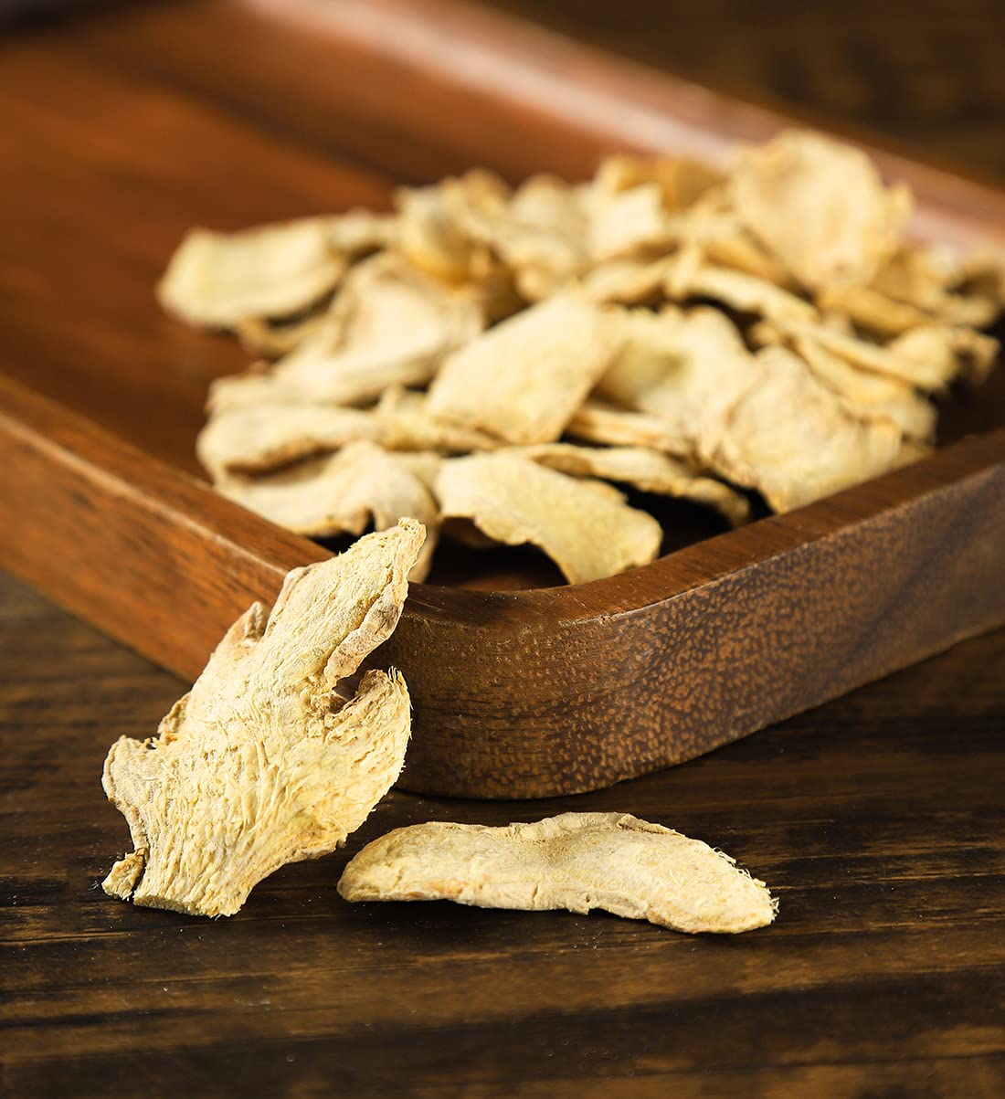 Premium Ginger Root 1Lb/453G,No Sugar Added.Featured Dried Ginger Root Slices,Cut And Sifted 100% Natural & No Additives.