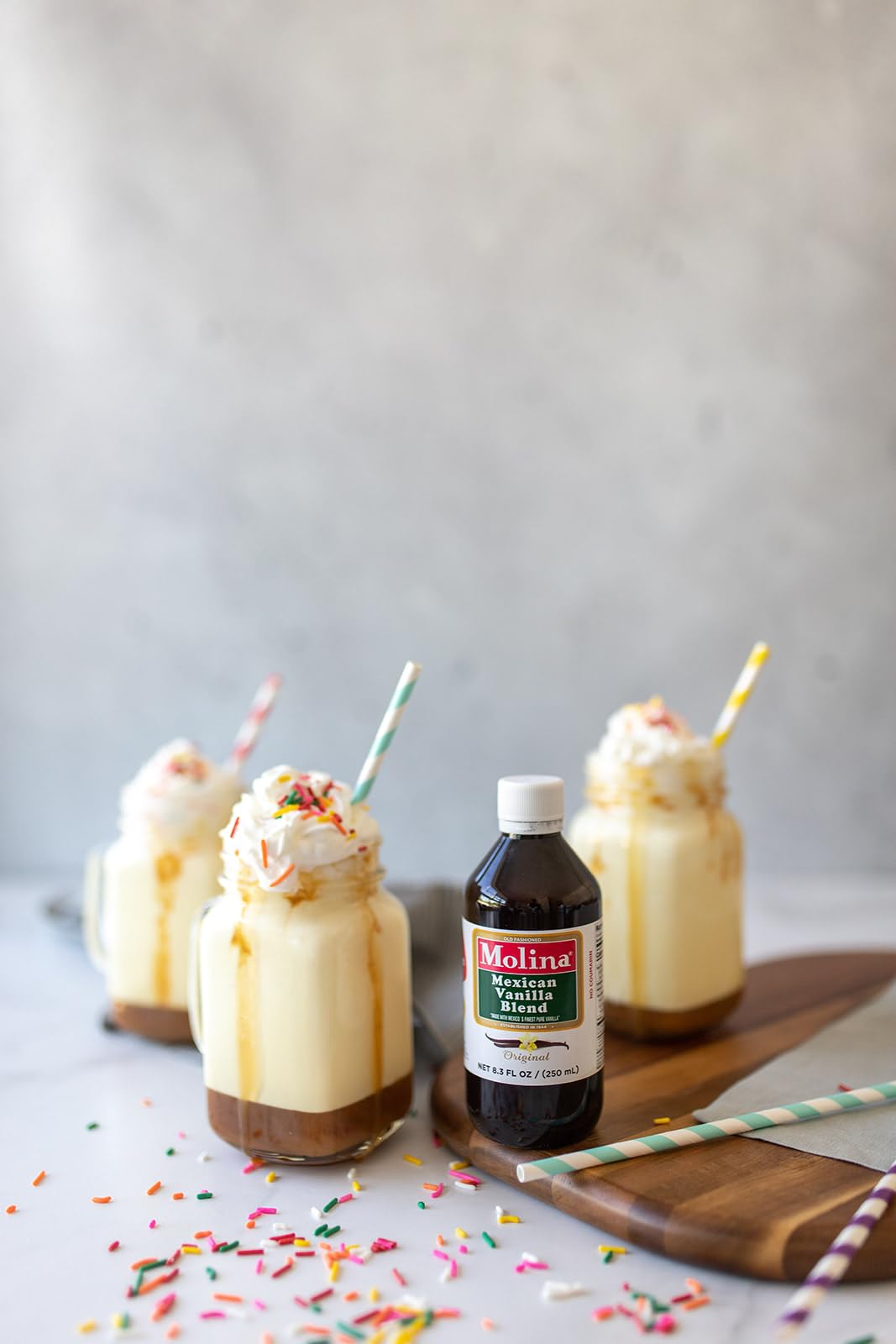 Molina Mexican Natural Vanilla Blend With Pure Vanilla Extract, 24.9 Fl Oz. (3 Pack Of 8.3Oz Bottles)
