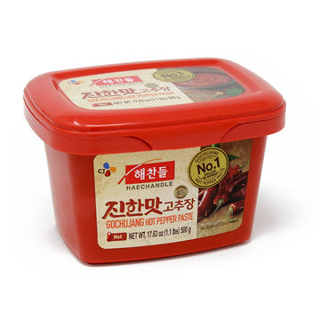 CJ Haechandle Gochujang - Hot Pepper Paste, Korean Traditional Fermented Jang, Made with Red Hot Chili Peppers, Sweet & Spicy Fl