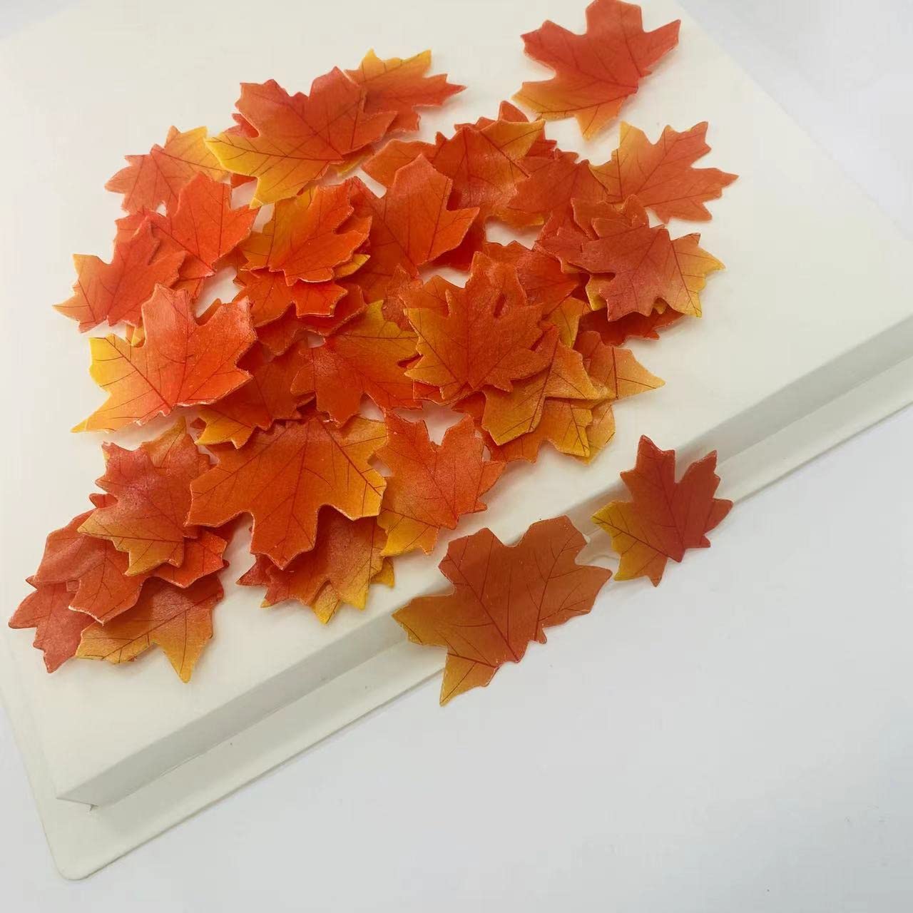 74Pcs Edible Fall Leaves Gold Cupcake Toppers Autumn Maple Leaves Wafer Rice Paper Cake Food Decoration Mixed 2 Size