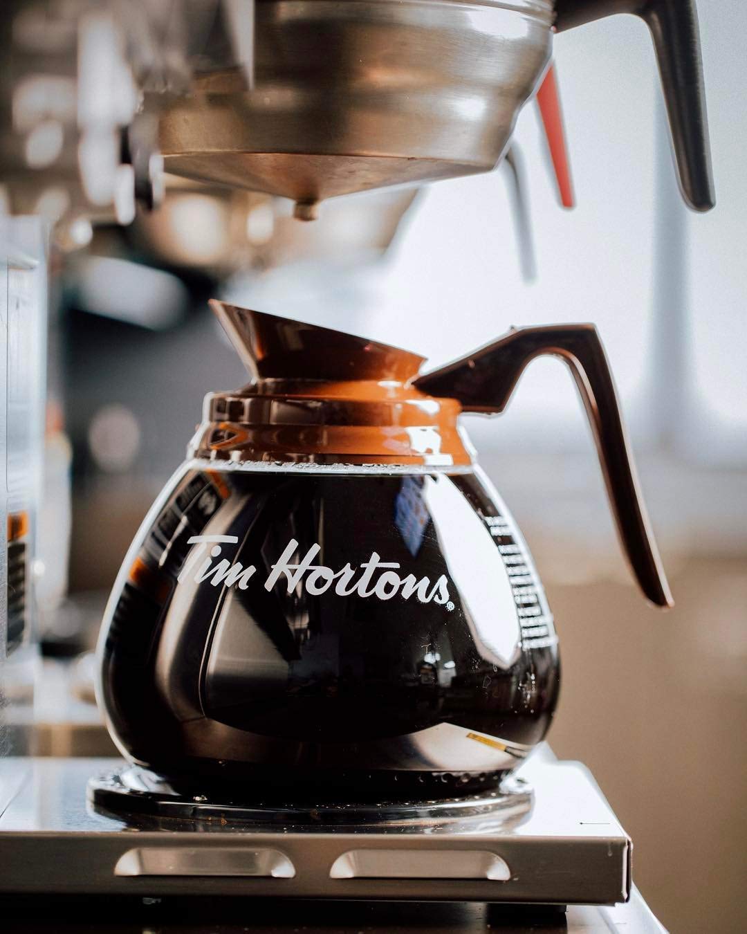Tim Hortons Original Blend  Medium Roast Ground Coffee  Canadas Favorite Coffee  Made with 100% Arabica Beans  32.8 Ounce Canister