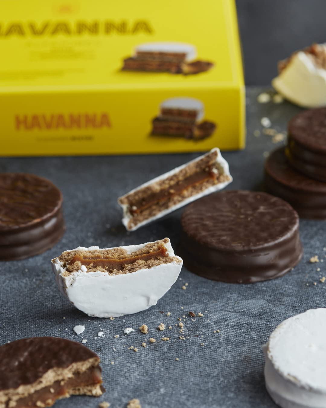 Alfajor Mixed Chocolate and Dulce de Leche - Box 6 Alfajores