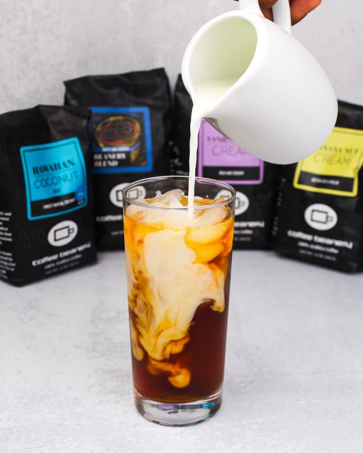 Vanilla Macadamia Nut Flavored Coffee, Specialty Arabica Coffee, Medium Roast, 12 Ounce, Whole Bean