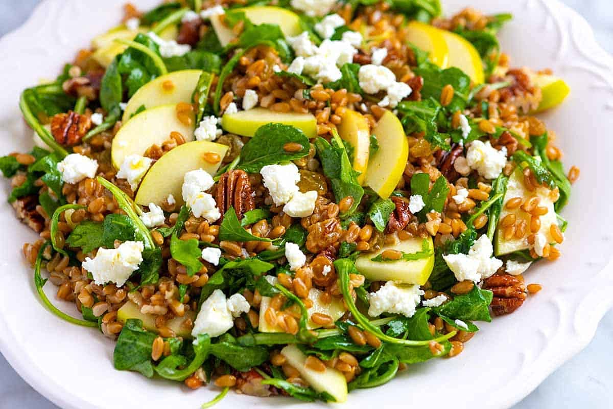 Organic Italian Pearled Farro - Imported, Raw, Non-Gmo, Vegan, Bulk, Protein, Fiber Rich (22Lb)