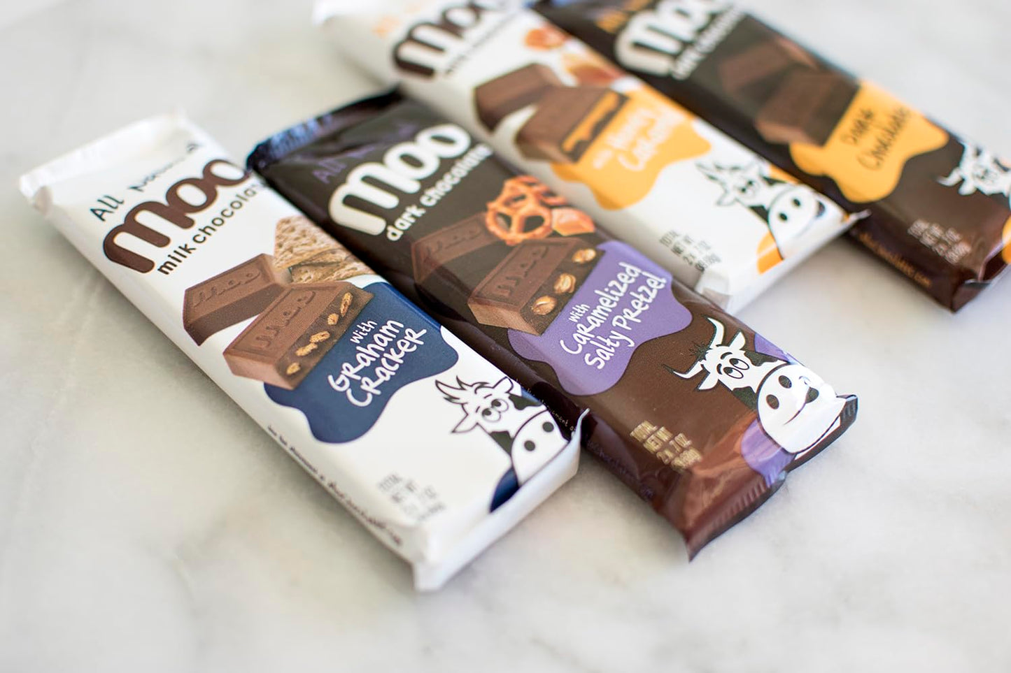 MOO CHOCOLATES Milk Chocolate Bars with Honey Caramel, 14 ct, 1.4 oz - 70 Calorie Snacks for On-the-Go and Lunchboxes