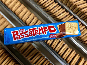 Brazilian Corner Biscoito Passatempo Recheado Sabor Chocolate130G | Strawberry Filled Cookie 4.58 Oz | Chocolat Filled Cookie 4.
