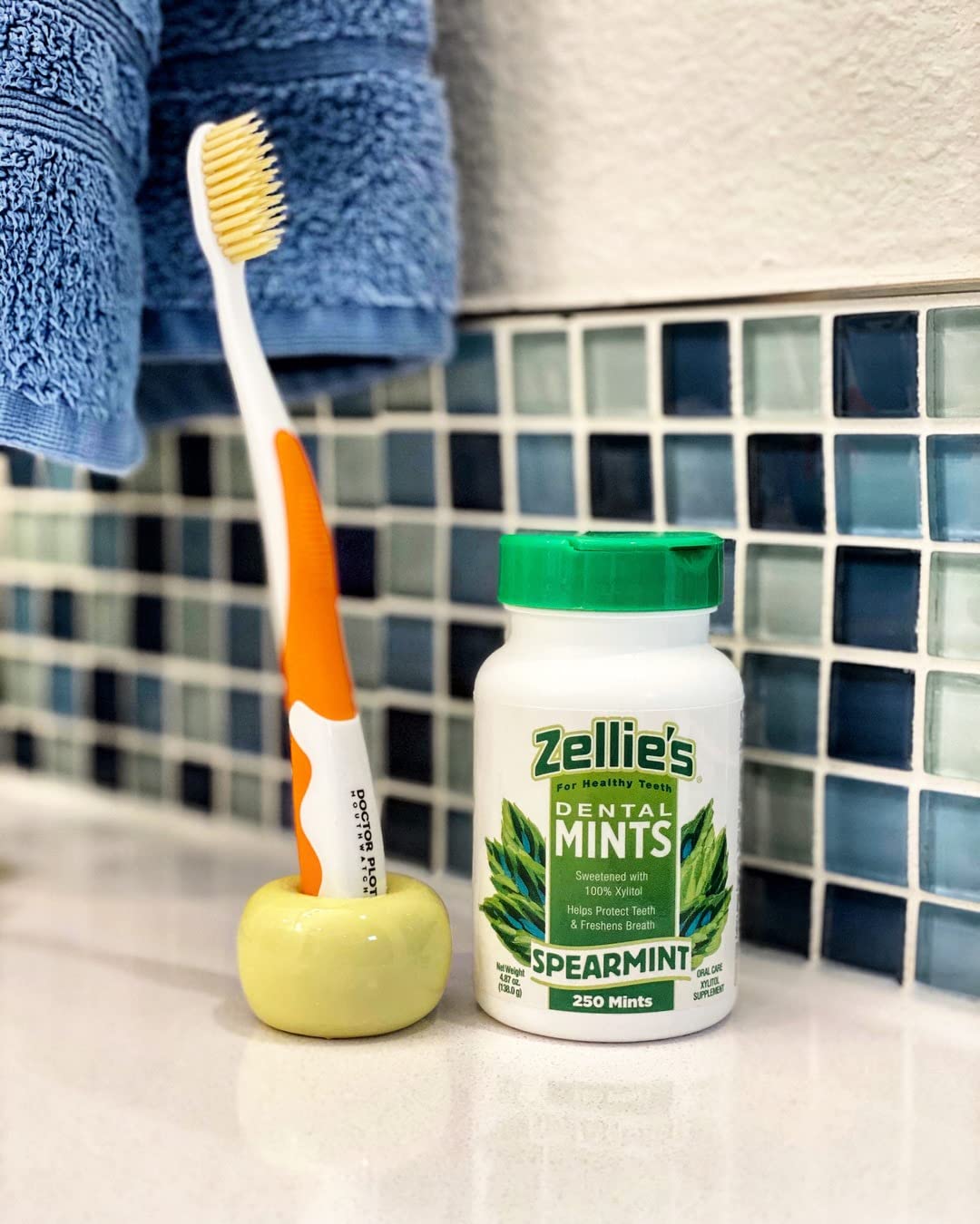 Zellie'S | 100% Xylitol Sugar Free Spearmint Breath Mints | Non-Gmo, Low-Calorie, Gluten Free, Vegan & Kosher Mints (250 Count -