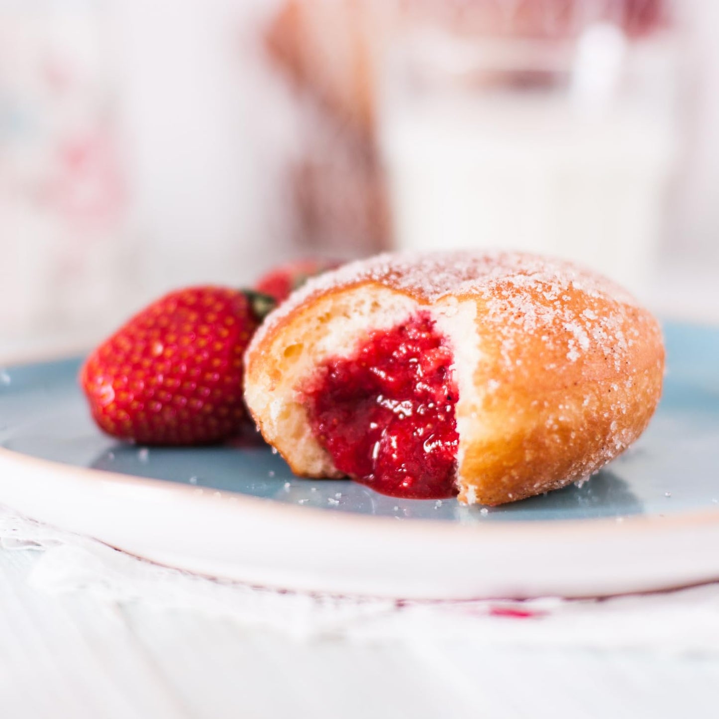 Generic Strawberry Pie & Pastry Filling, 2 Pound Pouch, 16 Ounce (Pack of 1)