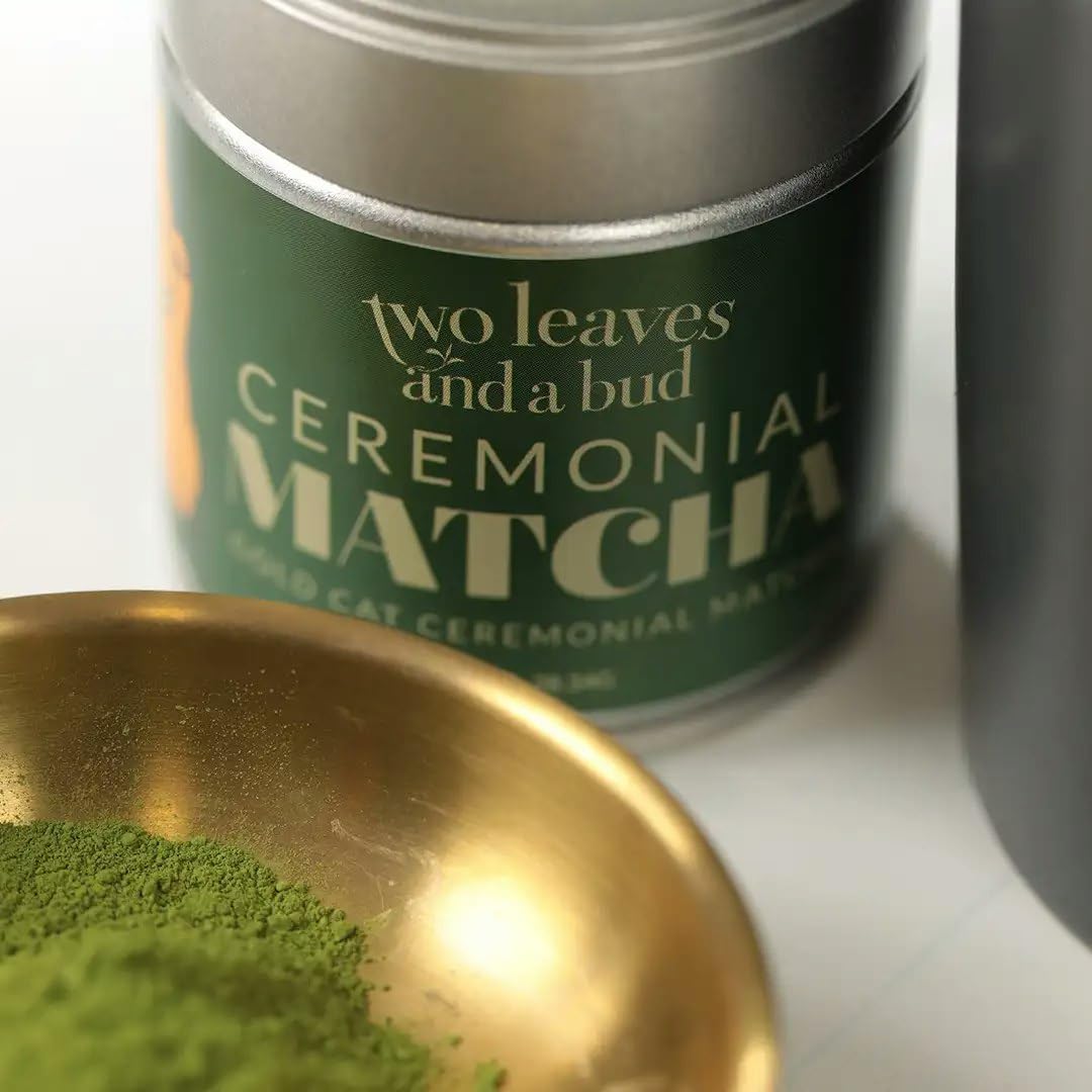 Two Leaves And A Bud Organic Ceremonial Matcha Green Tea (18 Servings), 100% Japanese Matcha Powder, 1Oz Tin (28.34G)