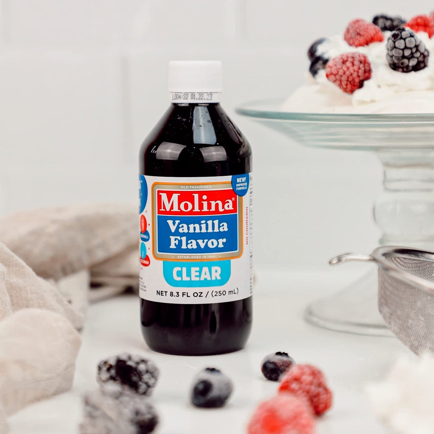 Molina Mexican Clear Vanilla, 8.3 Fl Oz. (250ml) (Pack of 2)