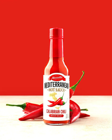 Mezzetta Mediterranean Calabrian Chili Hot Sauce, Hot Heat | Non-Gmo, Gluten Free, Vegan | 5 Fluid Ounce Jar (Pack Of 6)