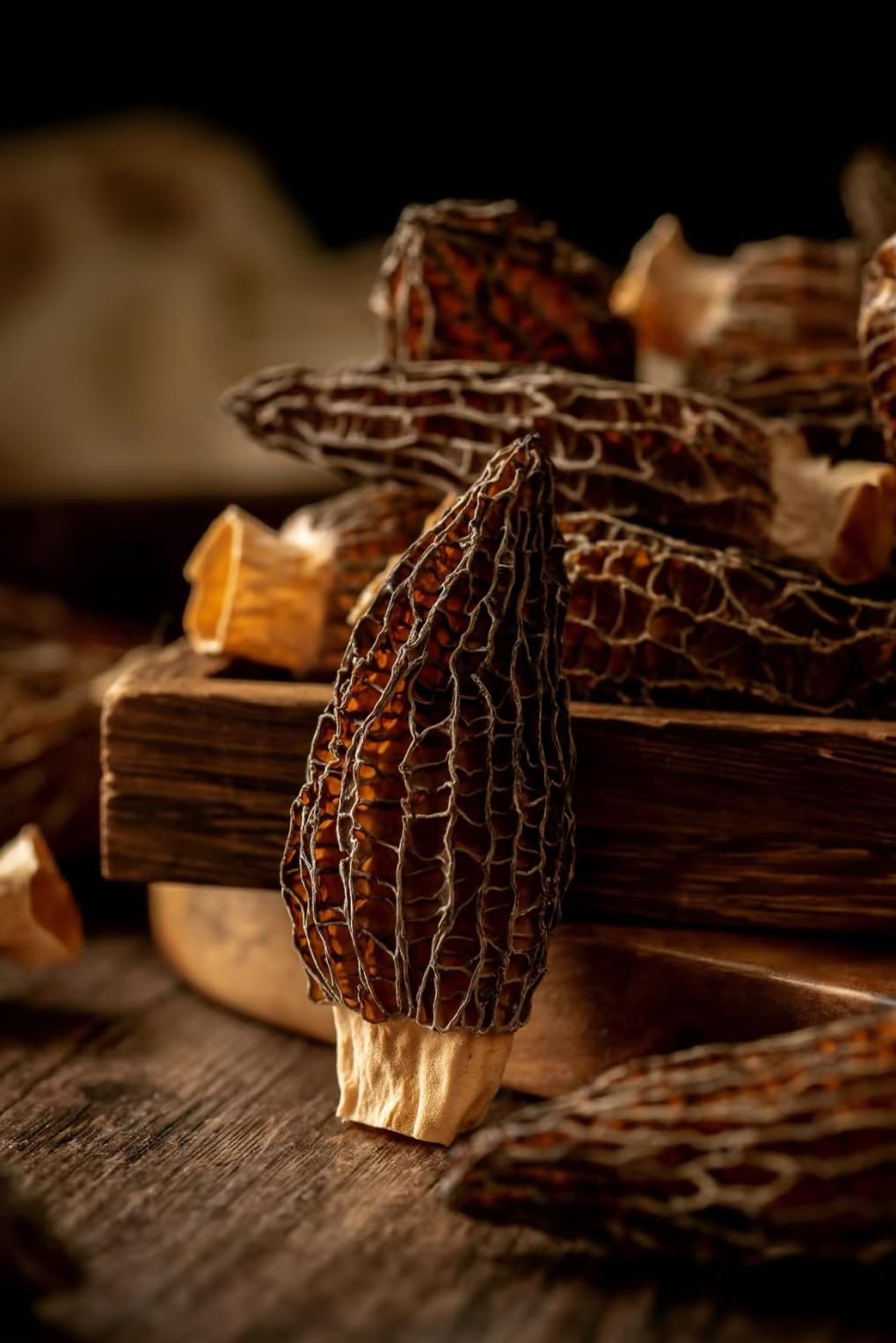 easyum Premium Dried Morel Mushrooms, 8 oz Dehydrated Cooking Mushrooms