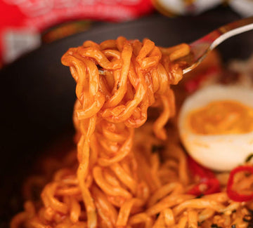 Samyang Bulldak Fire Noodle Spicy Korean Hot Table Dipping Sauce K-Food Mukbang 200G / 7.05Oz [삼양 불닭소스]