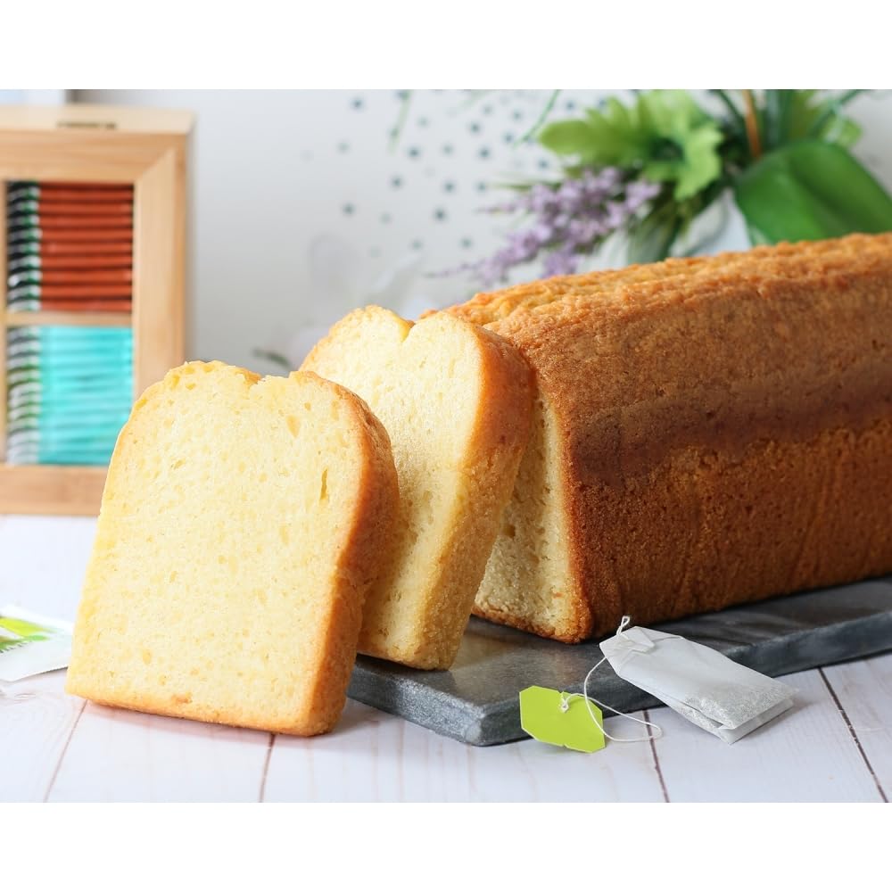 Dulcet Gift Baskets Gourmet Bakery Treats Gift Basket Features All-Natural Pumpkin Bread Ideal For Thanksgiving And Halloween Holidays-Gift To Family, Friends, Parents Or Corporate Clients.