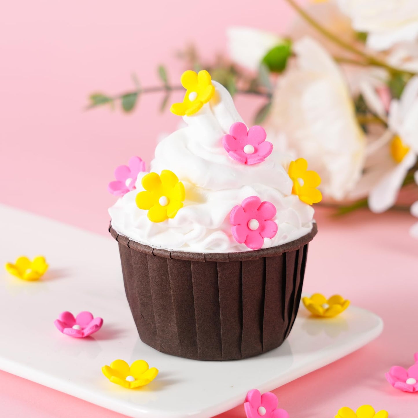 Edible Flowers Cake Decorations 48 Count Pink Yellow Blossoms Royal Icing Decorations Daisy Sugar Wedding Flowers for Baking Cup