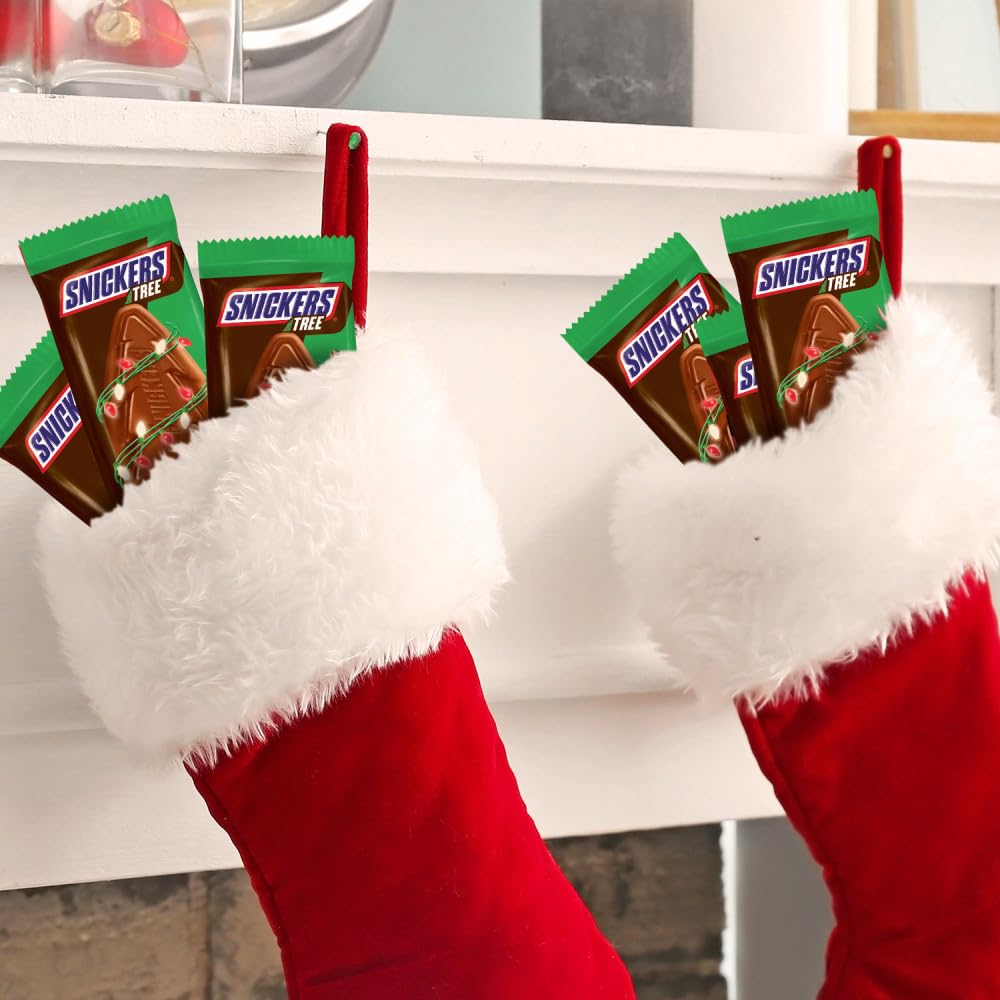 Mars SNICKERS Christmas Chocolate Candy Bars, Milk Chocolate, Full Size, Brown, Individually Wrapped, 6 Count
