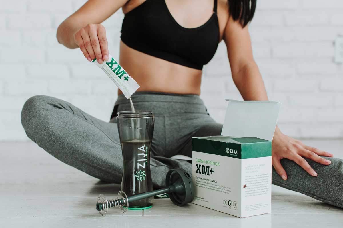 Zija XM+ Moringa Extreme Instant Powder Energy Drink, 8 Pouches, 0.46 oz - Boost Energy & Vitality Naturally