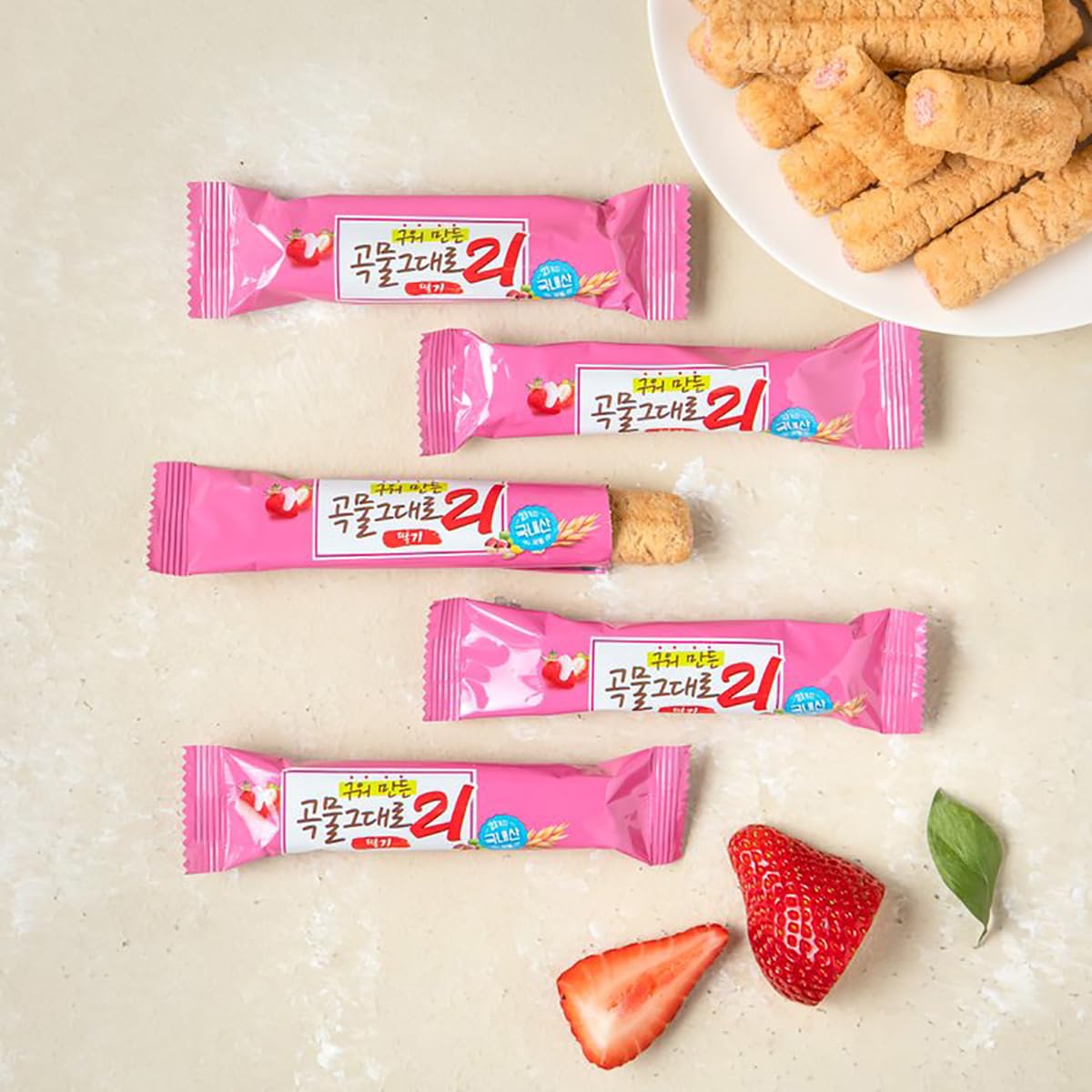 Lenith Korean Premium Multi Whole Grain Baked Crispy Rolls 21 Grains Strawberry Flavor 150G(5Oz 860Kcal)