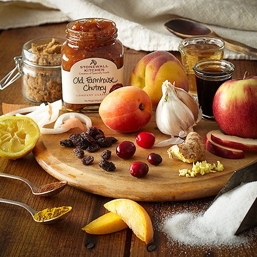 Stonewall Kitchen Old Farmhouse Chutney, 8.5 Ounces, Brown, Model 130802