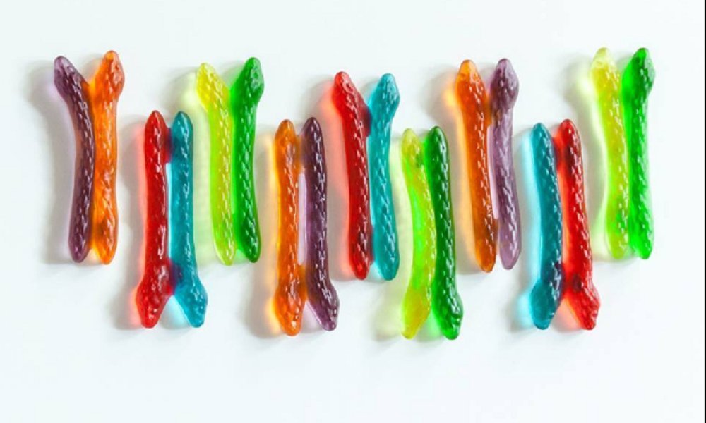Haribo Gummi Candy, Twin Snakes Sweet & Sour Gummy Candy, 5 Ounce Share Size Bags (Pack Of 12) Delicious Soft & Chewy Snacks, Assorted Fruity Flavors