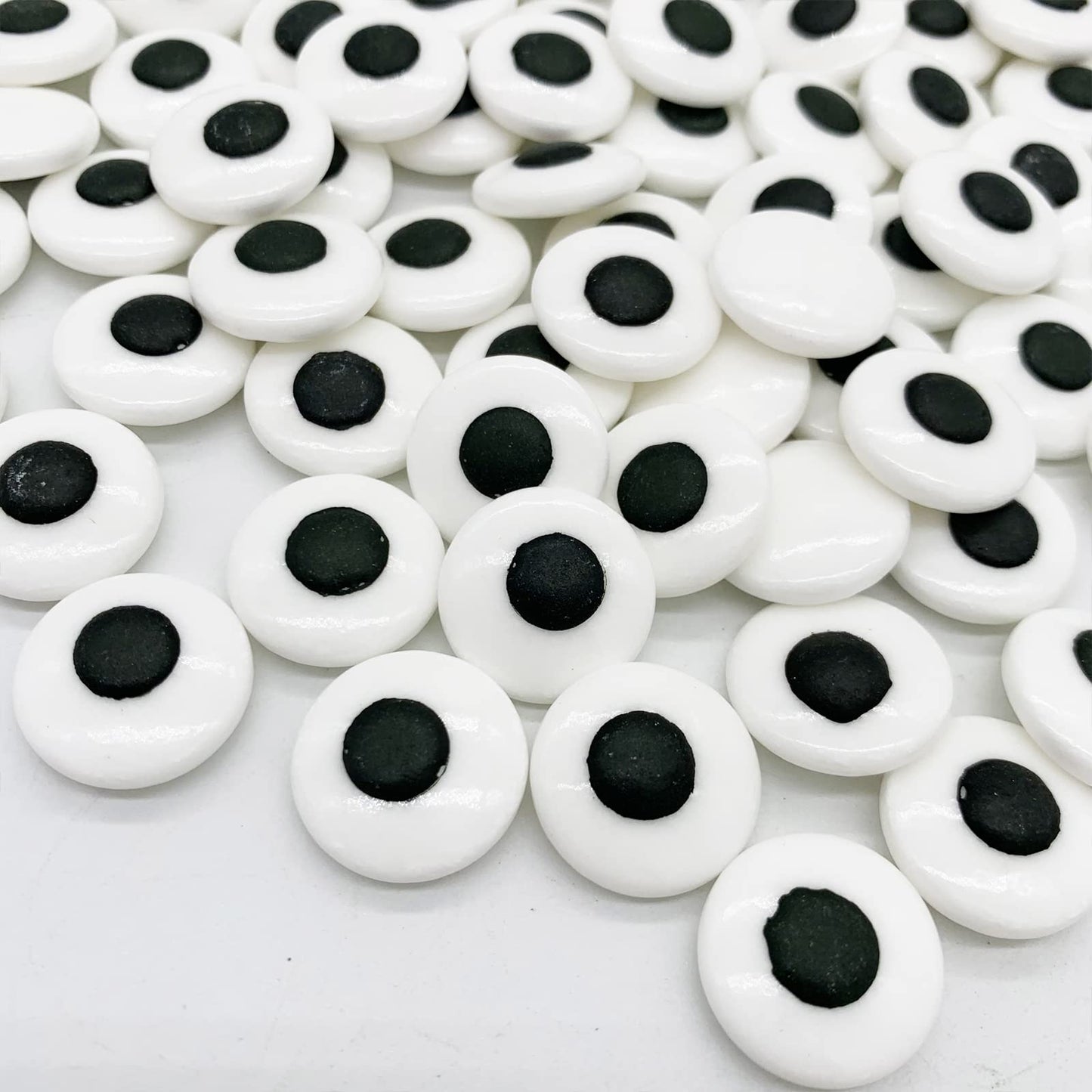GEORLD Halloween Big Candy Edible Eyeballs Cake Toppers 3.4oz - Big Eyeball Decorations for Cupcakes, Cookies, and Party Supplies